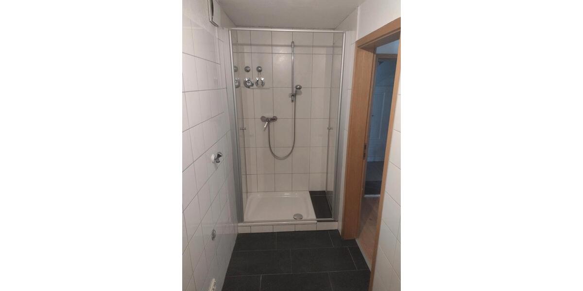 Erdgeschoßwohnung Karlsbad - 1.5 Zimmer, 31 m&sup2;, 480&euro; | Angebot:25980485