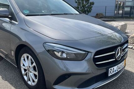 Mercedes-Benz B 200 124.600 km 18.700 &euro; Steinmauern 76479