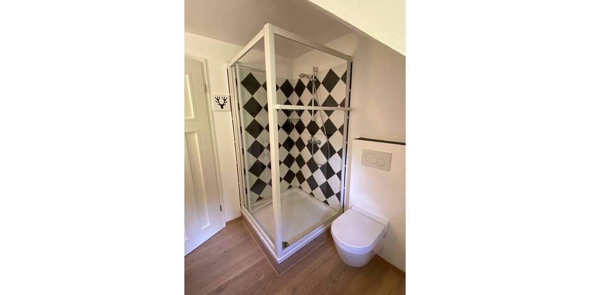 Etagenwohnung Baden-Baden Innenstadt - 2 Zimmer, 75 m&sup2;, 355.000&euro; | Angebot:25708256