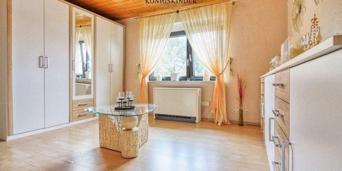 Etagenwohnung Gernsbach Obertsrot - 4 Zimmer, 82 m&sup2;, 195.000&euro; | Angebot:25732755