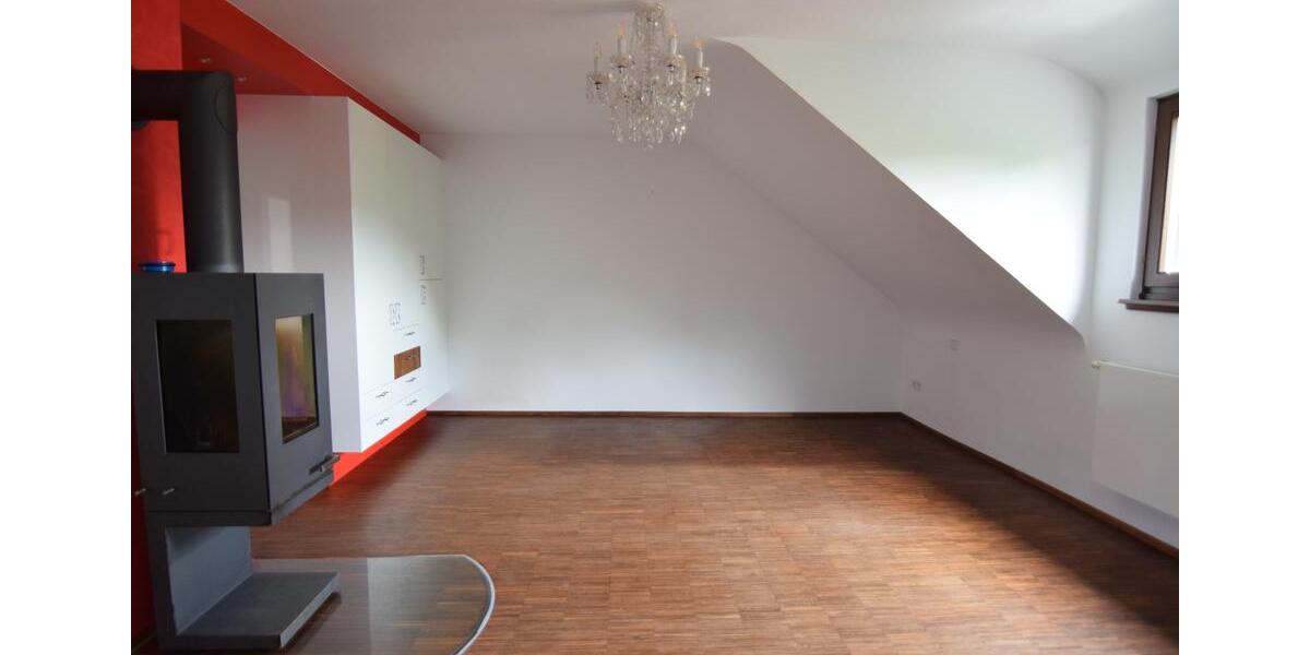 Etagenwohnung Ettlingen - 3.5 Zimmer, 81 m&sup2;, 1.200&euro; | Angebot:26663170