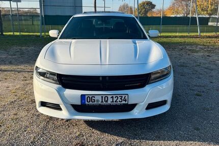 Dodge Charger 152.336 km 18.500 &euro; Oberkirch 77704
