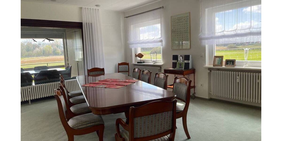 Etagenwohnung Iffezheim - 2 Zimmer, 131 m&sup2;, 990&euro; | Angebot:25996133