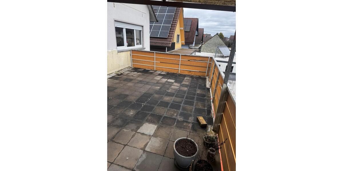 Etagenwohnung Malsch - 3 Zimmer, 83 m&sup2;, 1.040&euro; | Angebot:25942005