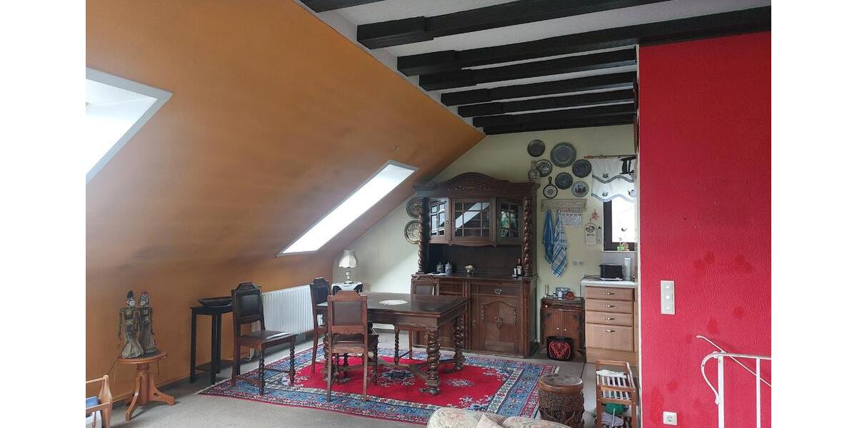 Einfamilienhaus Loffenau - 12 Zimmer, 187 m&sup2;, 333.000&euro; | Angebot:25719461