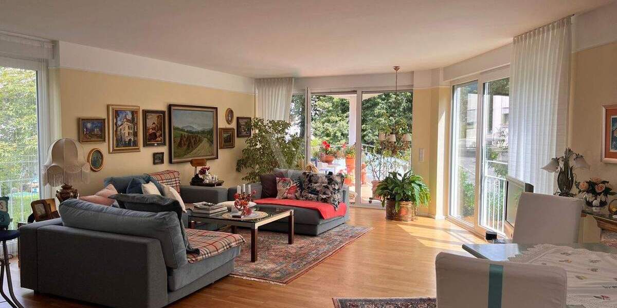 Etagenwohnung Baden-Baden / Lichtental Lichtental - 3 Zimmer, 117 m&sup2;, 553.000&euro; | Angebot:25694688