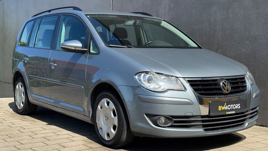VW Touran 220.164 km 2.990 &euro; Baden-Württemberg - Pfullingen 72793