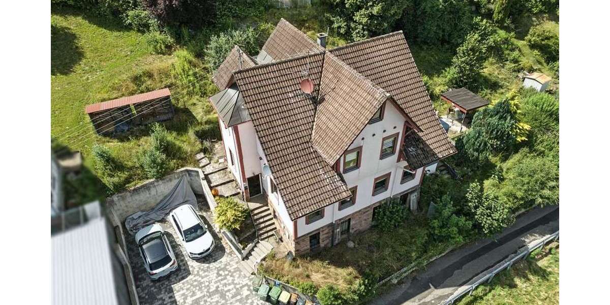 Einfamilienhaus Höfen an der Enz - 9 Zimmer, 175 m&sup2;, 398.000&euro; | Angebot:25166093