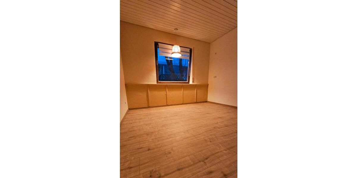 Erdgeschoßwohnung Keltern - 2 Zimmer, 55 m&sup2;, 750&euro; | Angebot:25634586