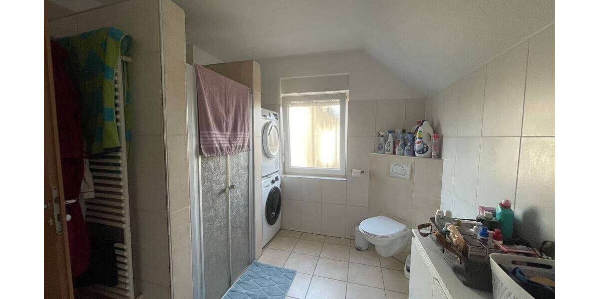 Einfamilienhaus Iffezheim - 6 Zimmer, 205 m&sup2;, 630.000&euro; | Angebot:26026744