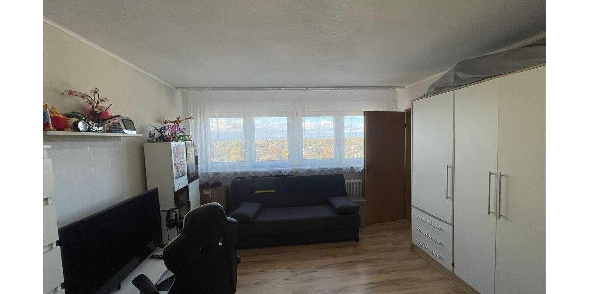 Etagenwohnung Rastatt - 4 Zimmer, 101 m&sup2;, 195.000&euro; | Angebot:25776347