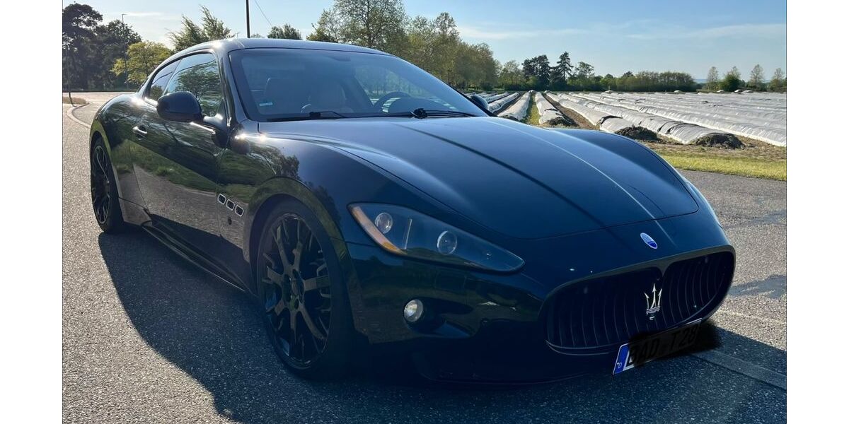 Maserati Granturismo 133.500 km 42.900 &euro; Baden-Baden 76530