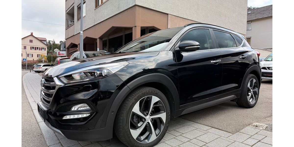 Hyundai TUCSON 136.252 km 17.499 &euro; Bad Wildbad 75323