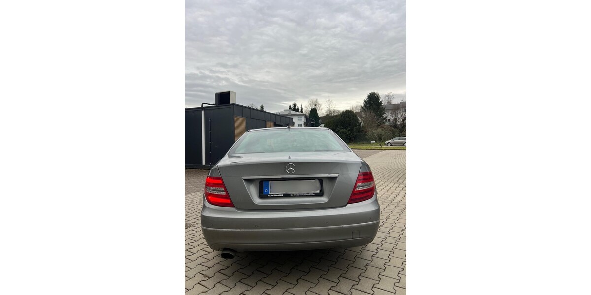 Mercedes-Benz C220 198.000 km 14.500 &euro; Achern 77855