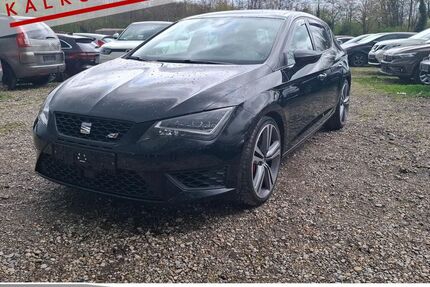 Seat Leon 71.506 km 13.985 &euro; Achern 77855