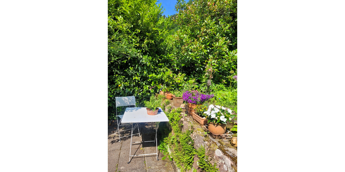 RESERVIERT - Schönes Landhaus mit Einliegerwohnung - Einfamilienhaus Bad Wildbad | Angebot:25867176