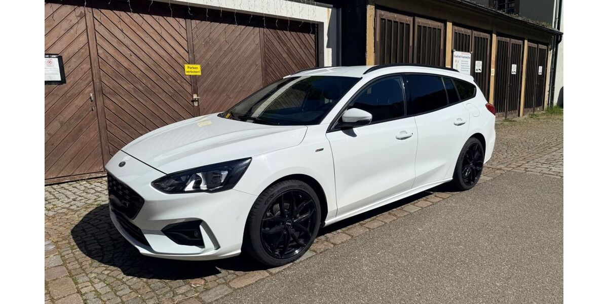 Ford Focus 80.500 km 11.000 &euro; Neuenbürg 75305