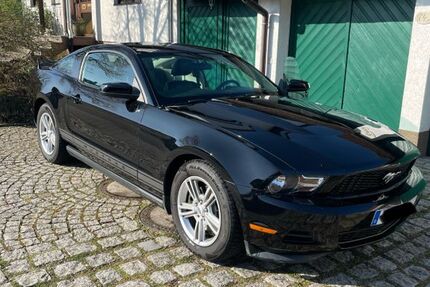 Ford Mustang 105.000 km 15.500 &euro; Lichtenau 77839