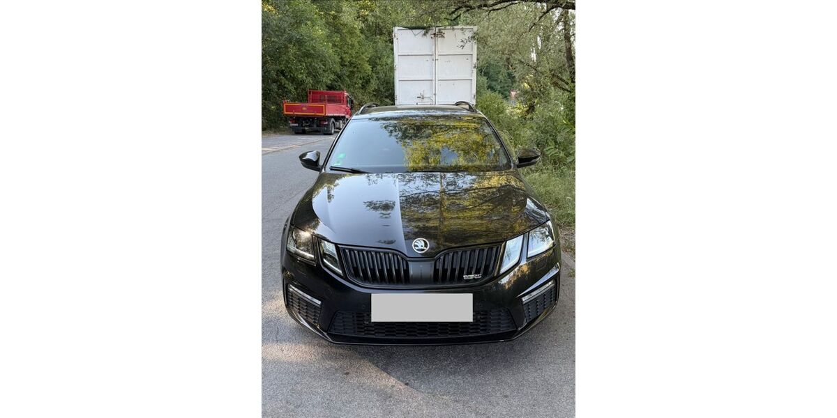 Skoda Octavia 131.000 km 15.990 &euro; Karlsbad 76307