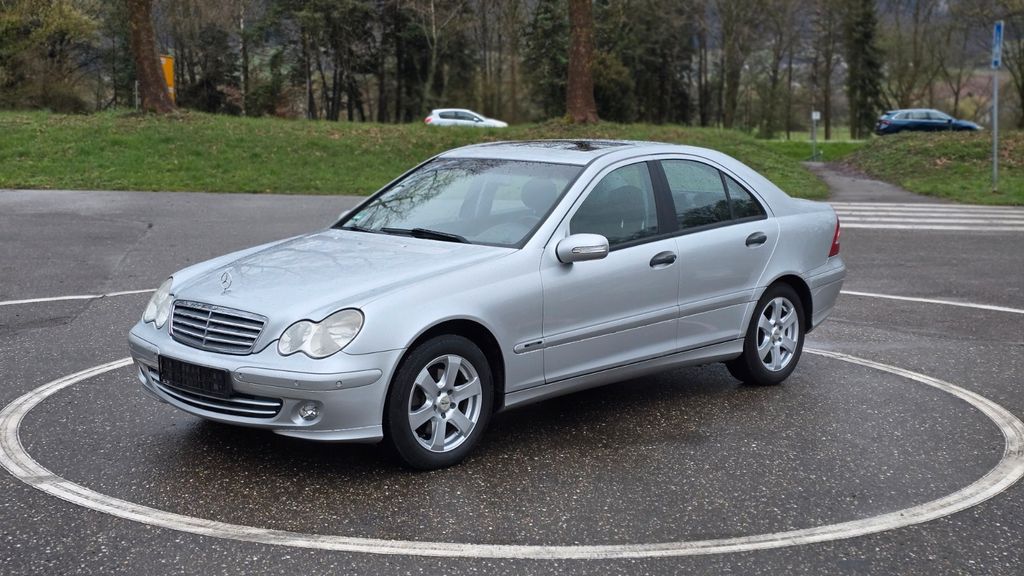 Mercedes-Benz C 240 136.000 km 5.560 &euro; Bühl 77815