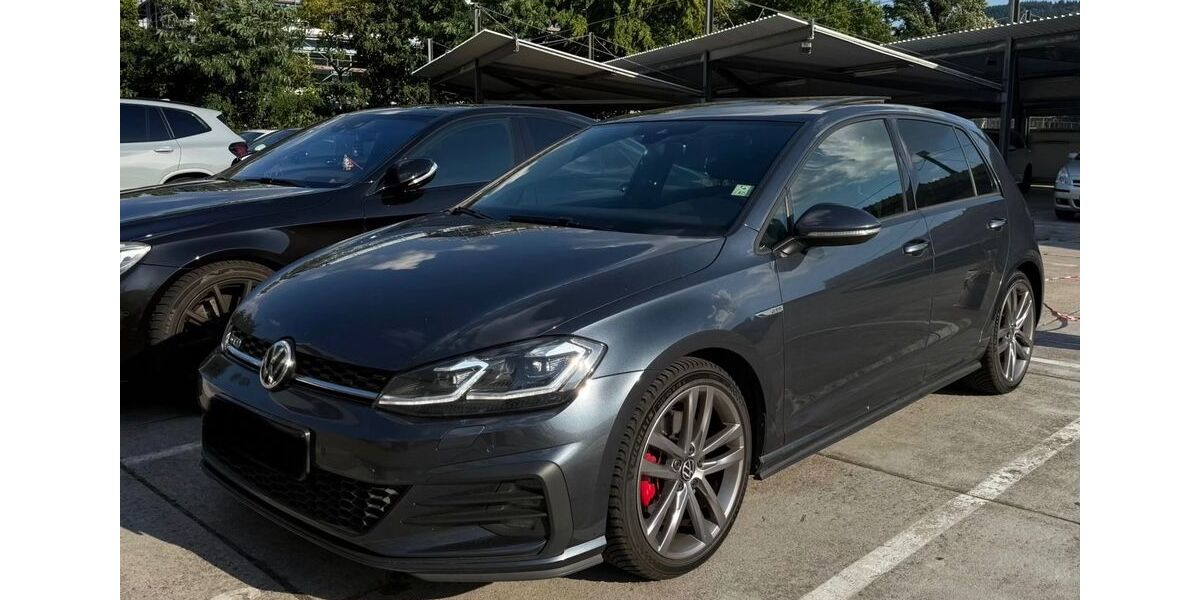 VW Golf 180.000 km 15.600 &euro; Gernsbach 76593