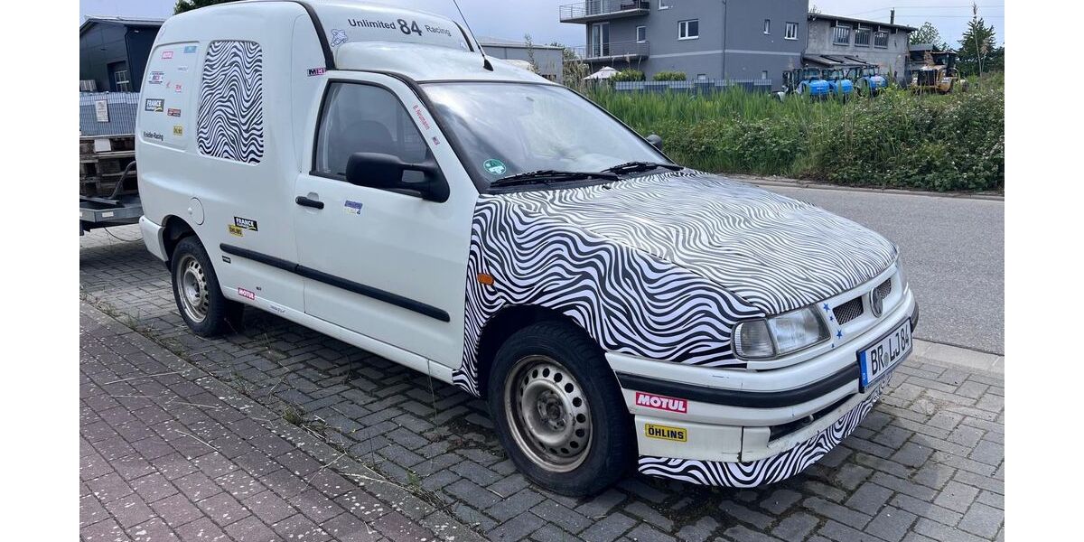 VW Caddy 155.000 km 2.500 &euro; Baden-Württemberg - Hambrücken 76707