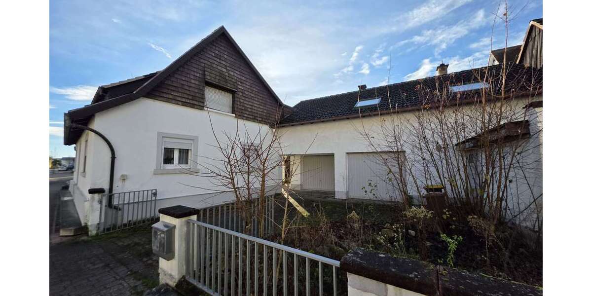Einfamilienhaus Ötigheim - 8 Zimmer, 175 m&sup2;, 319.000&euro; | Angebot:25911705