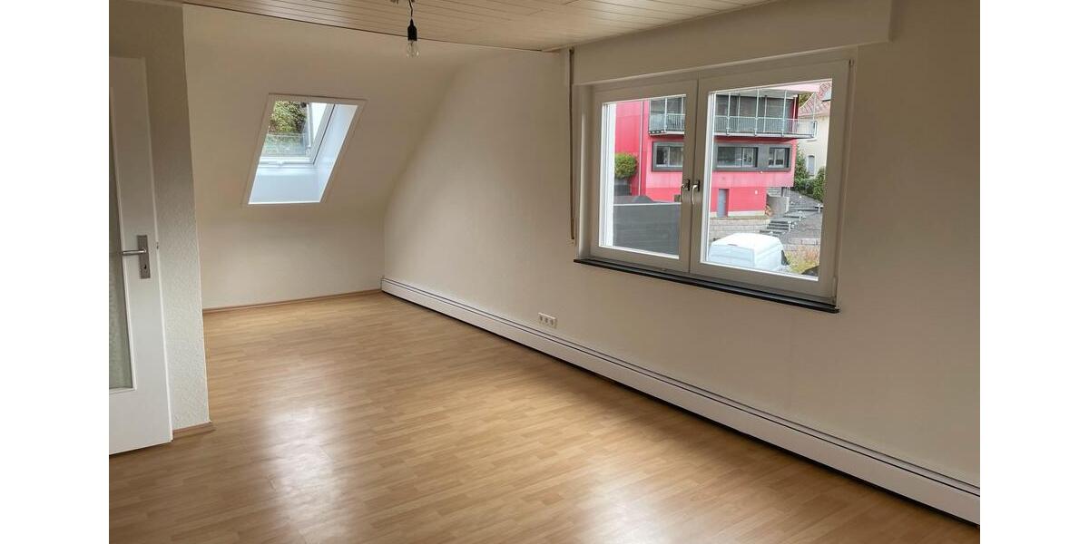 Dachgeschoßwohnung Gernsbach - 2 Zimmer, 54 m&sup2;, 600&euro; | Angebot:26654939