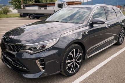 Kia Optima 91.000 km 16.390 &euro; Gaggenau 76571