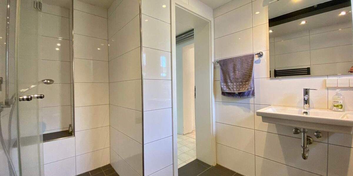 Mehrfamilienhaus, Wohnhaus Weisenbach Au - 9 Zimmer, 489.000&euro; | Angebot:25718490