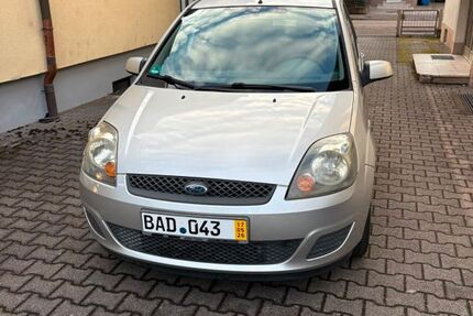 Ford Fiesta 205.738 km 1.025 &euro; Baden Baden 76532