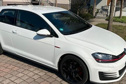 VW Golf 90.000 km 18.500 &euro; Durmersheim 76448