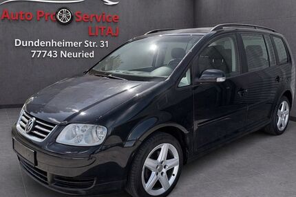 VW Touran 204.123 km 2.499 &euro; Baden-Württemberg - Neuried 77743