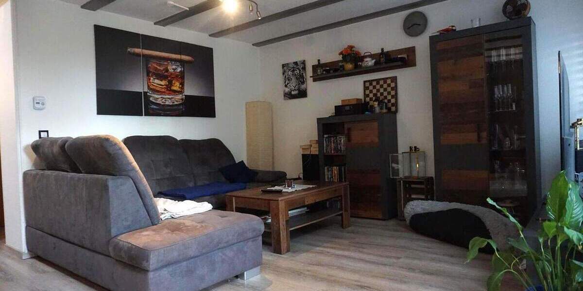 Reihenmittelhaus Neuweiler Zwerenberg - 3 Zimmer, 73 m&sup2;, 229.000&euro; | Angebot:25781231