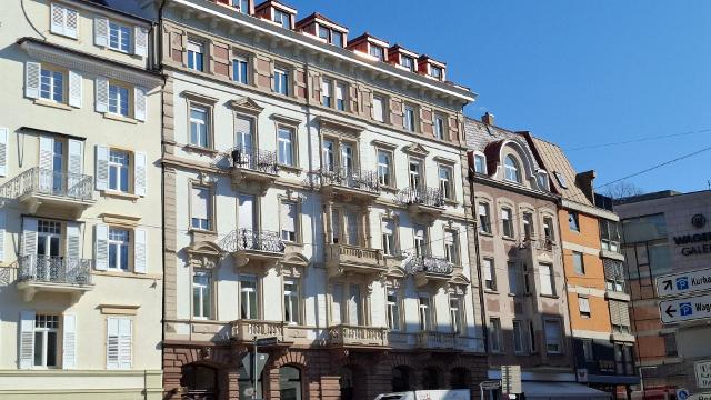 Etagenwohnung Baden-Baden Baden - 2.5 Zimmer, 78 m&sup2;, 1.000&euro; | Angebot:24541033