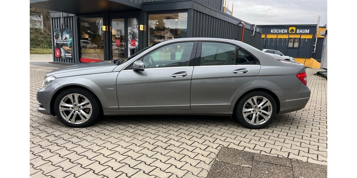 Mercedes-Benz C220 198.000 km 14.500 &euro; Achern 77855