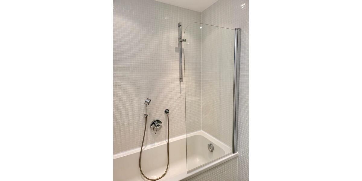 Schöne 4-Zimmer Wohnung mit sonnigem Balkon in Zentrumslage - 4- Baden-Baden Baden | Angebot:19891354