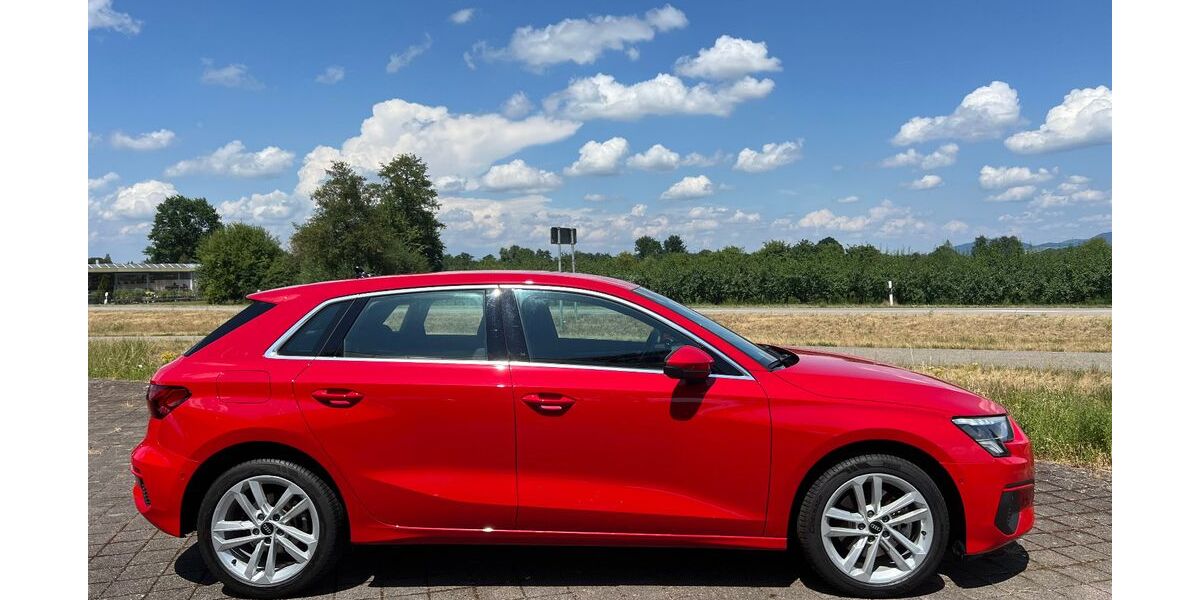 Audi A3 54.707 km 22.900 &euro; Sasbach 77880