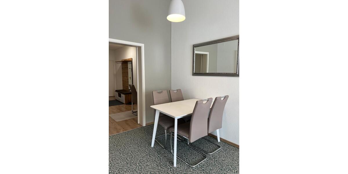 Dachgeschoßwohnung Rastatt - 2 Zimmer, 54 m&sup2;, 750&euro; | Angebot:25637003