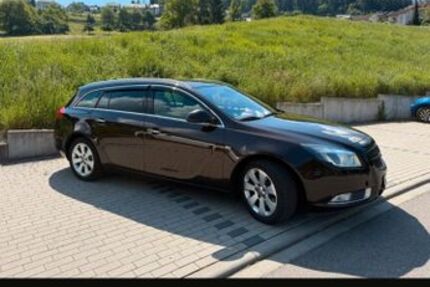 Opel Insignia 243.000 km 4.700 &euro; Lauf 77886