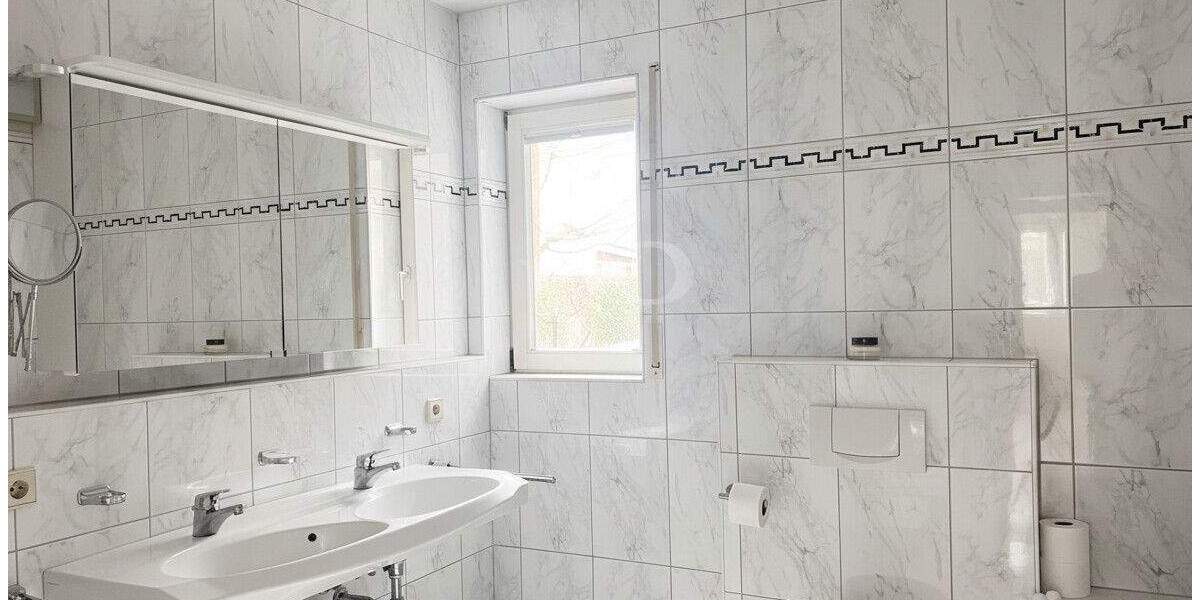 Etagenwohnung Baden-Baden Innenstadt - 3 Zimmer, 115 m&sup2;, 510.000&euro; | Angebot:25694710