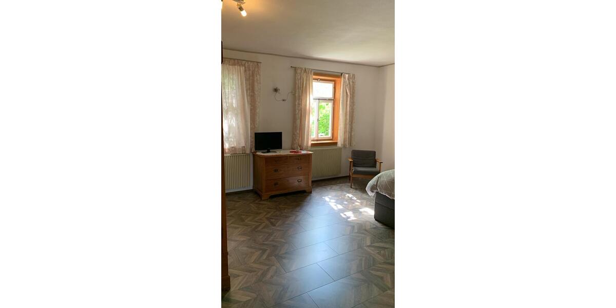 Mehrfamilienhaus, Wohnhaus Seewald - 8 Zimmer, 221 m&sup2;, 265.000&euro; | Angebot:26038782