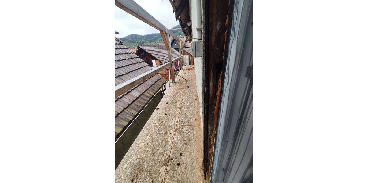 Mehrfamilienhaus, Wohnhaus Gernsbach Hilpertsau - 7 Zimmer, 156 m&sup2;, 179.000&euro; | Angebot:25748643