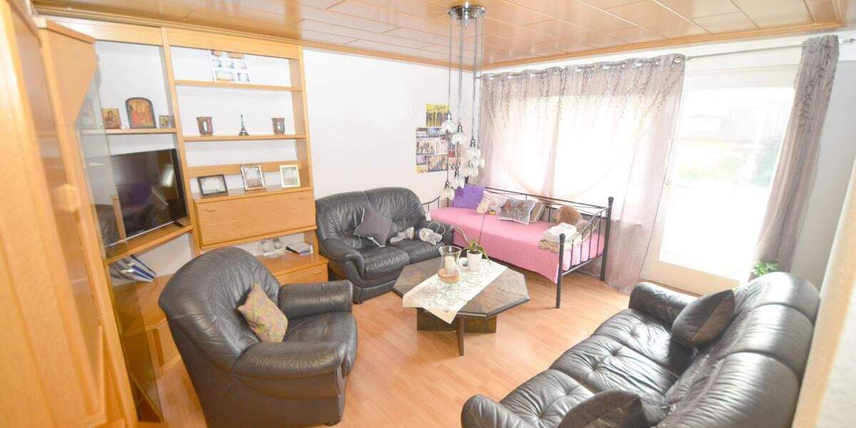 Mehrfamilienhaus, Wohnhaus Ettlingen - 310.000&euro; | Angebot:25665056