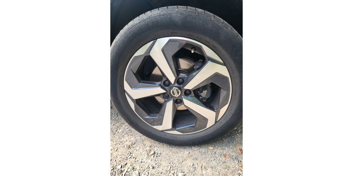 Nissan Qashqai 63.200 km 21.950 &euro; Rastatt 76437