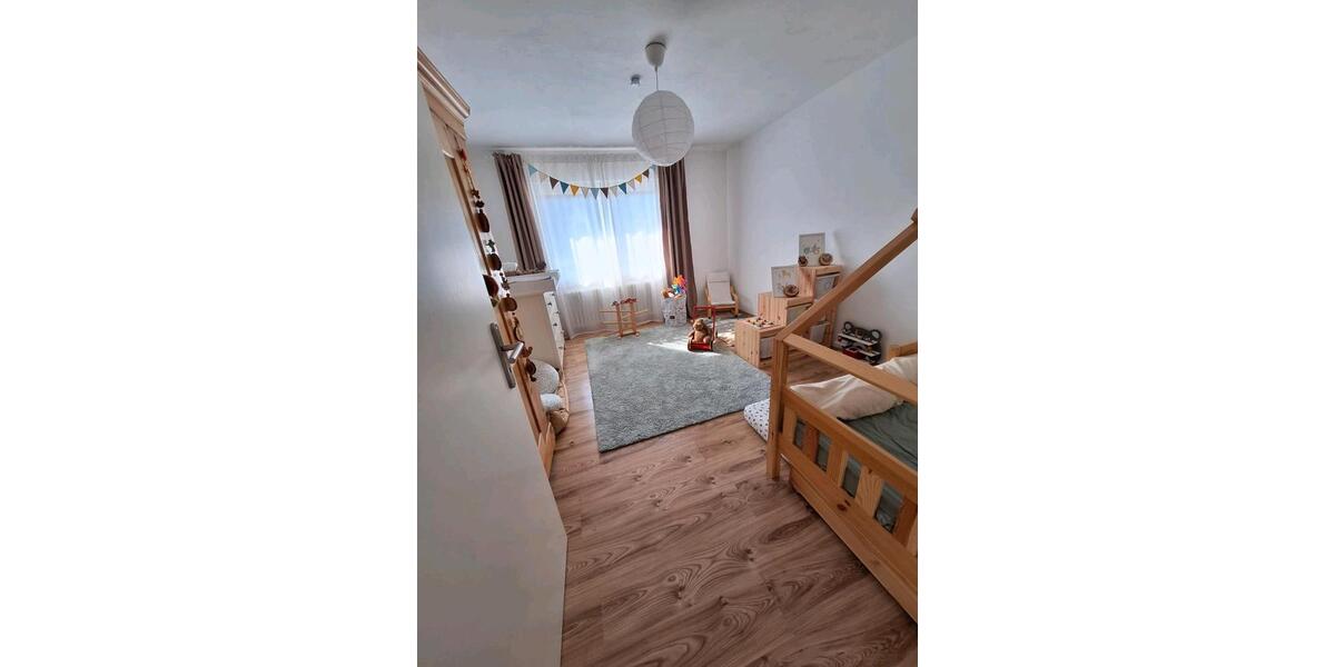 Einfamilienhaus Ötigheim - 7 Zimmer, 211 m&sup2;, 699.000&euro; | Angebot:25638900