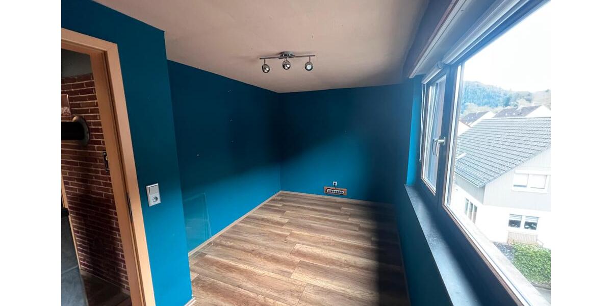 Etagenwohnung Bad Wildbad - 3 Zimmer, 64 m&sup2;, 650&euro; | Angebot:25642676