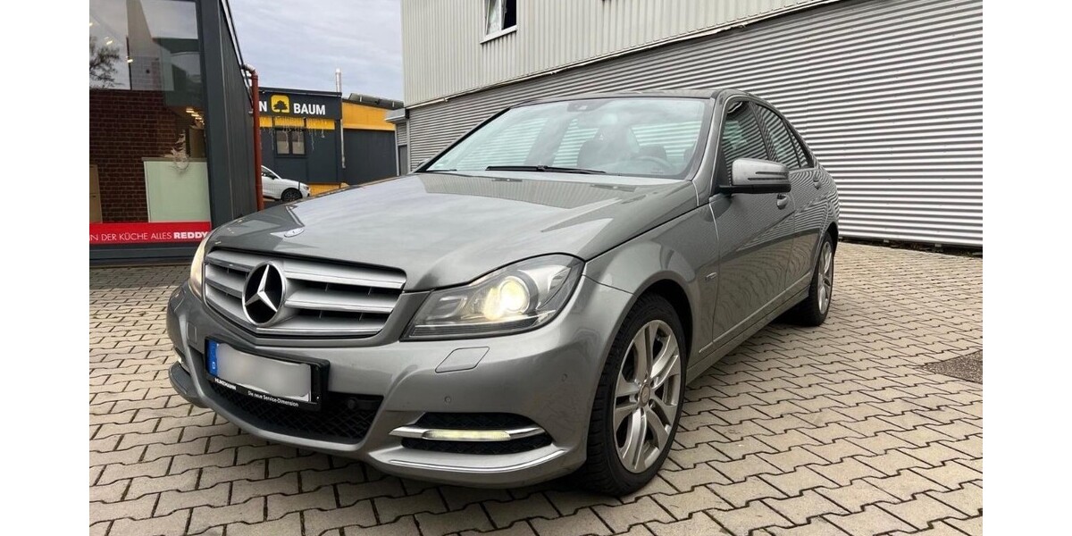 Mercedes-Benz C220 198.000 km 14.500 &euro; Achern 77855