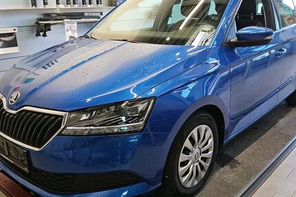 Skoda Fabia 27.662 km 17.700 &euro; Sasbach 77880