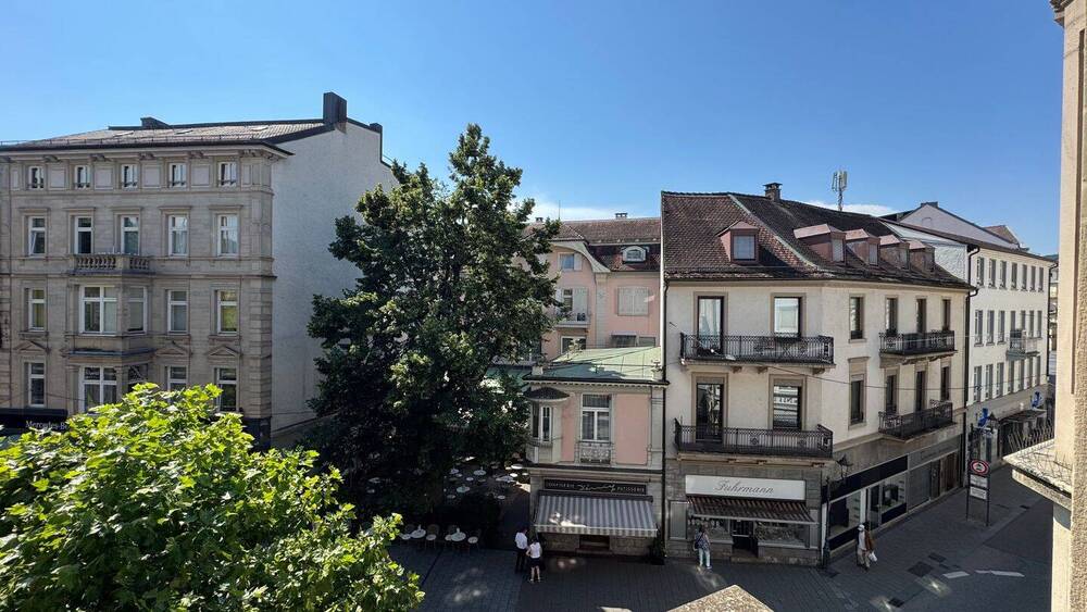 Gewerbeobjekt Baden-Baden Innenstadt - 8 Zimmer, 213 m&sup2;, 2.500&euro; | Angebot:25666700